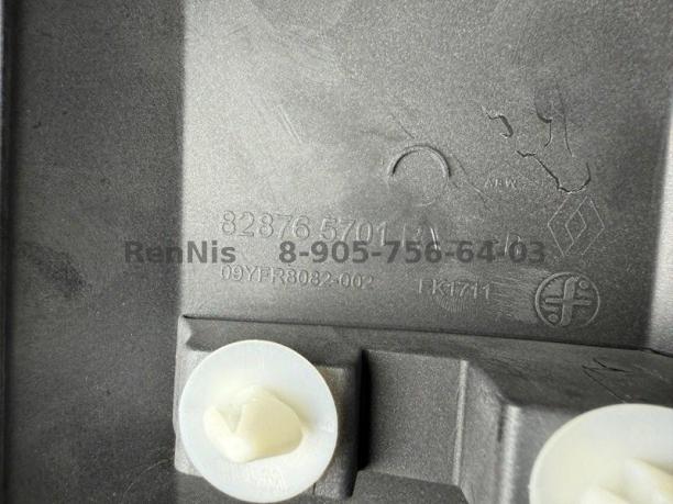 Рено Флюенс молдинг накладка двери задняя правая 828765701R
