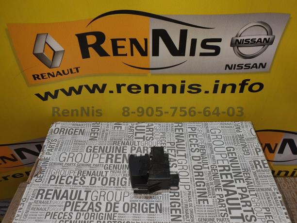  Рено Меган 3 выключатель стояночного тормоза 363211899R