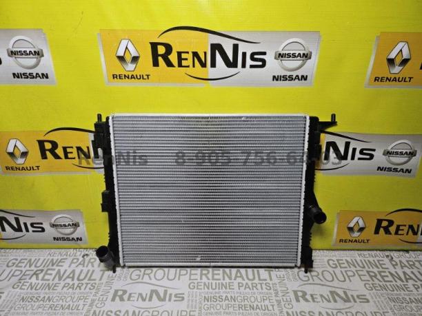 Рено Дастер радиатор охлаждения 2л новый оригинал 8200735039
