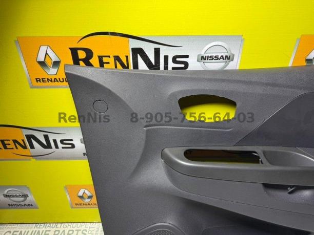 Рено Каптур обшивка двери передняя правая оригинал 809006003R