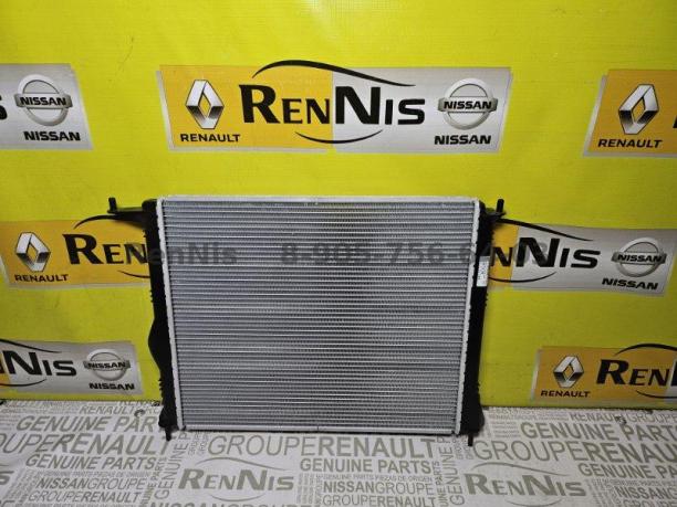 Рено Сандеро радиатор охлаждения 2л новый оригинал 8200735039