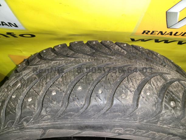 Рено Сандеро резина шины goodyear ultra grip 