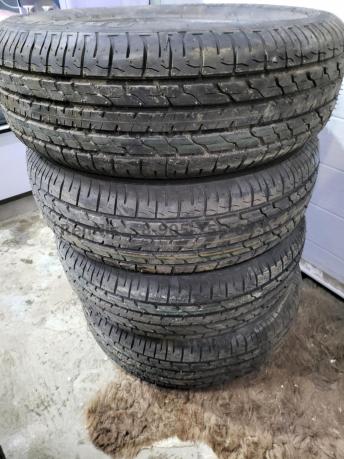 Рено Сандеро резина шины bridgestone 195/65/r15 