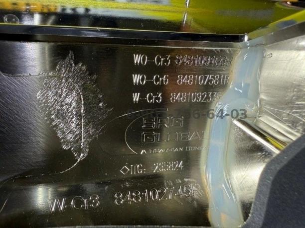Ниссан Террано 3 D10 накладка крышки багажника 848102880R