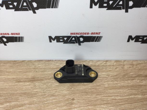 Датчик ускорения Mercedes w164 w251 x164 w221 ML S a0045423518