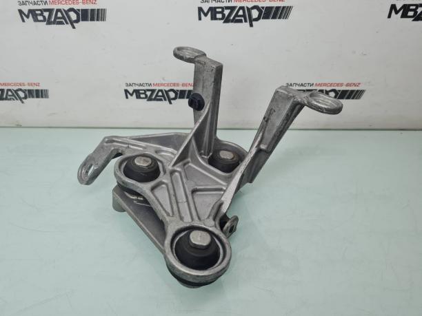 Кронштейн блока ABS Mercedes X204 GLK 204 a2044300110
