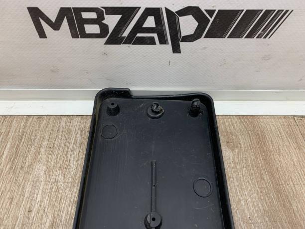 Накладка номерного знака Mercedes W212 E 212 a2128170078