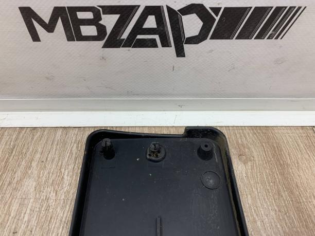 Накладка номерного знака Mercedes W212 E 212 a2128170078