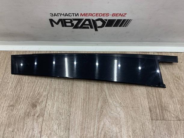 Накладка задней левой двери Mercedes W212 E 212 a2126900387