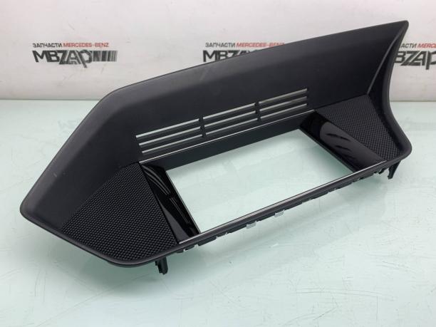 Рамка монитора Mercedes W212 E 212 a2126801336