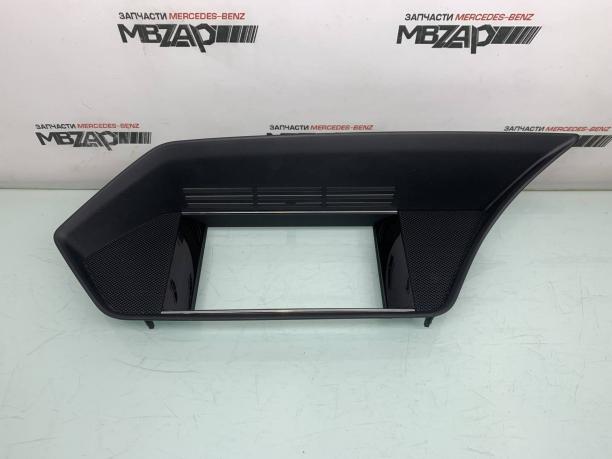 Рамка монитора Mercedes W212 E 212 a2126801336