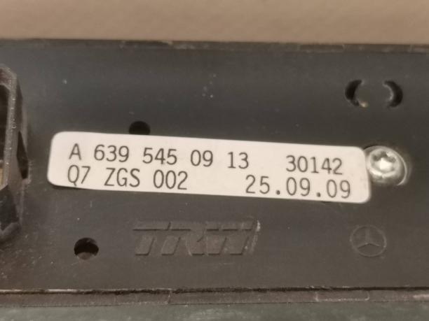 Блок кнопок стеклоподъемников Mercedes W639 Vito a6395450913