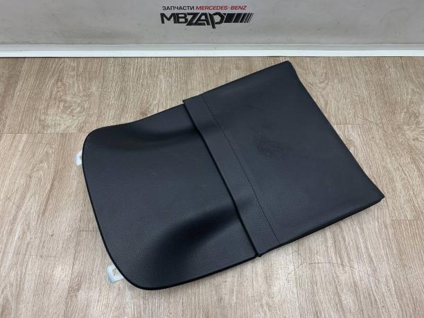 Обшивка спинки сидений Mercedes W212 E 212 a2049105301