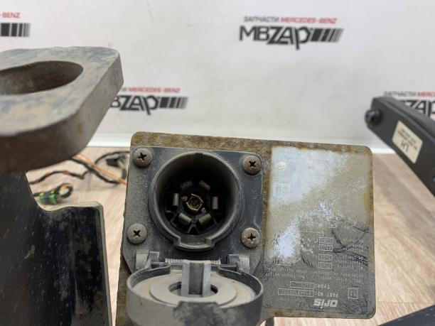 Фаркоп Mercedes W164 ML 164 a1643100337