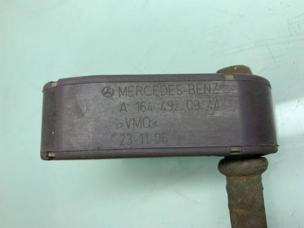 Резинка глушителя Mercedes W164 ML 164 a1644920944