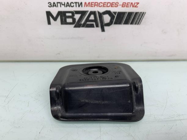 Заглушка водостока левая Mercedes W164 ML 164 a1647430129