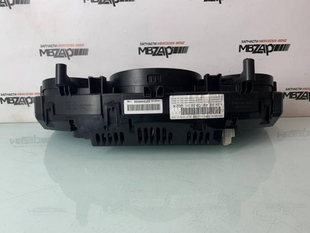 Панель приборов Mercedes W204 C 204 a2049004909