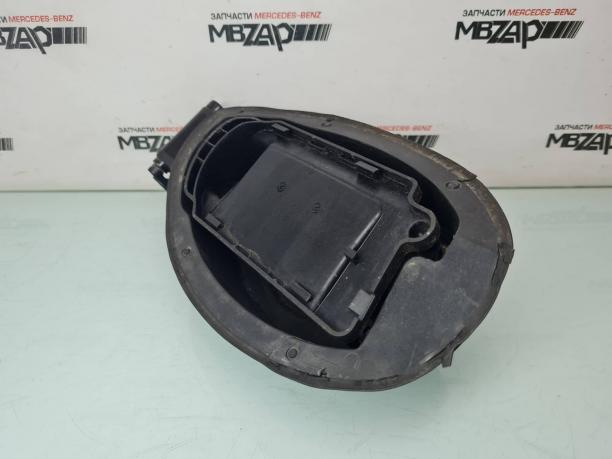 Лючок топливного бака Mercedes W207 E 207 дефект a2076300167