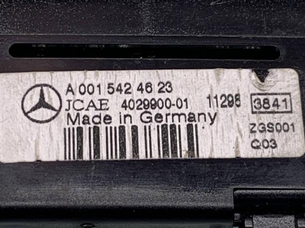 Дисплей парктроника Mercedes W212 E 212 a0015424623