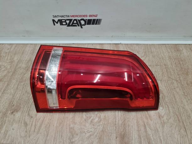 Фонарь правый Mercedes W447 V 447 a4478200064