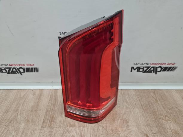 Фонарь правый Mercedes W447 V 447 a4478200064