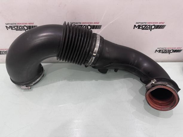 Патрубок воздушного фильтра Mercedes W447 V 447 a4475281224