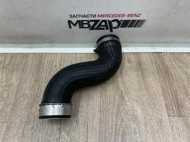Патрубок интеркулера левый Mercedes W639 Vito a6395280982
