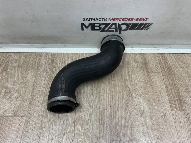 Патрубок интеркулера левый Mercedes W639 Vito a6395280982