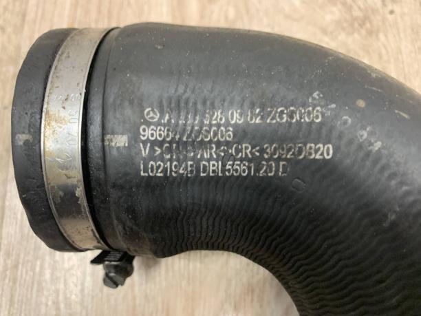 Патрубок интеркулера левый Mercedes W639 Vito a6395280982