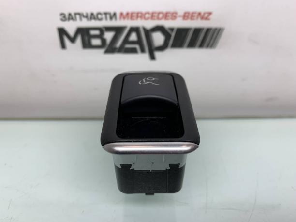 Кнопка открытия багажника Mercedes W212 E 212 a2129056200