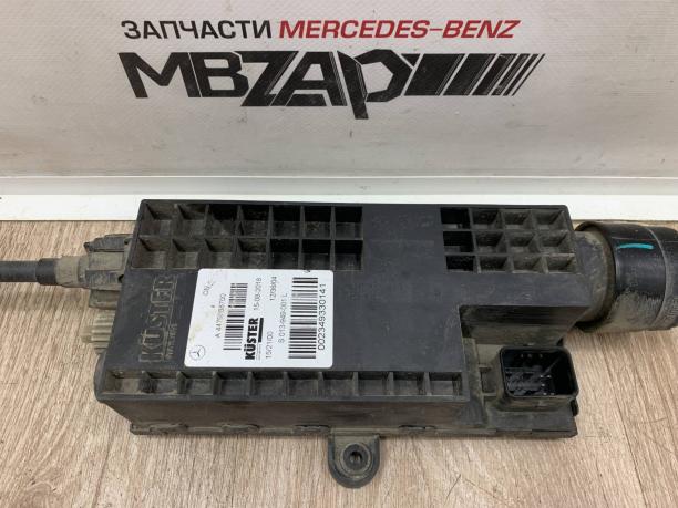 Привод стояночного тормоза Mercedes W447 V 447 a4479068700