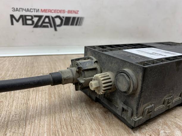 Привод стояночного тормоза Mercedes W447 V 447 a4479068700