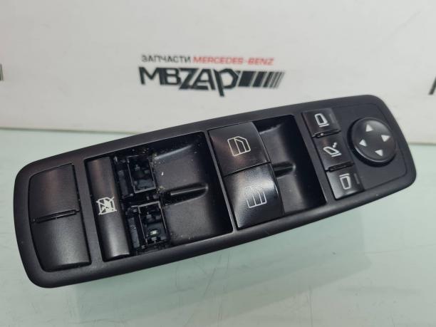 Блок кнопок стеклоподъемника Mercedes W164 ML 164 a2518300290