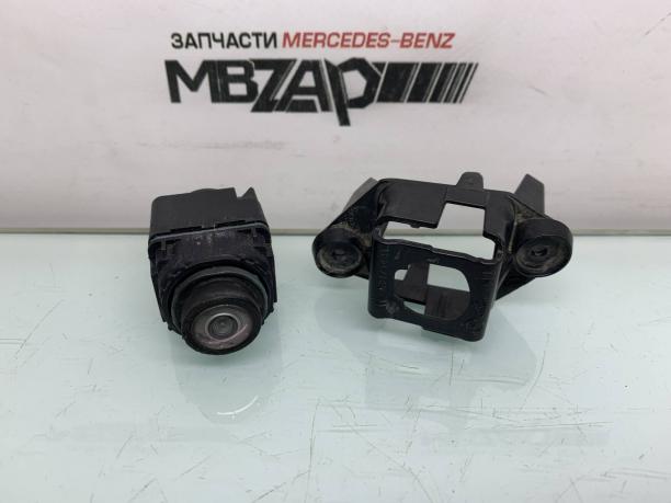 Камера бокового зеркала Mercedes W222 S дефект a0009054302