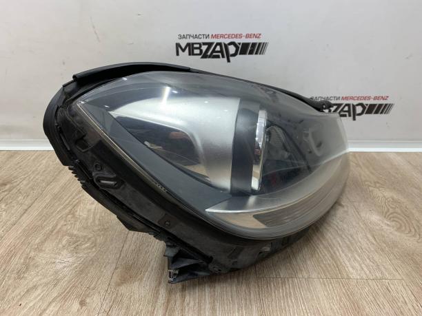 Фара правая Mercedes W204 C 204 рестайлинг a2048203839