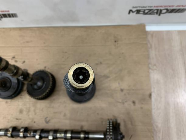 Распредвал m272 3.5 Mercedes W164 ML 164 a2720503801