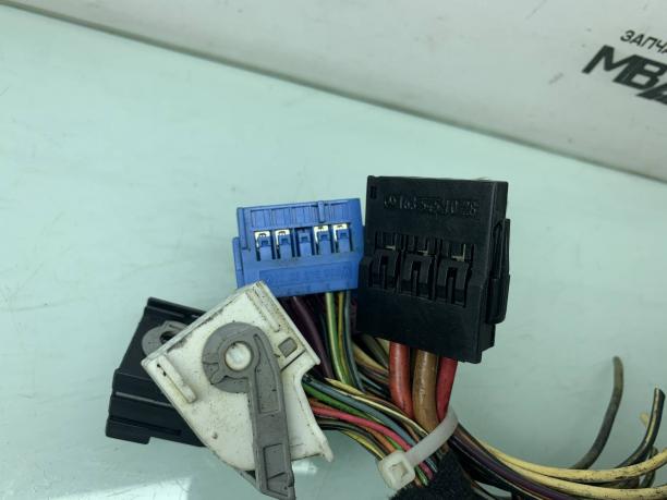 Фишки блока SAM переднего Mercedes W164 ML 164 