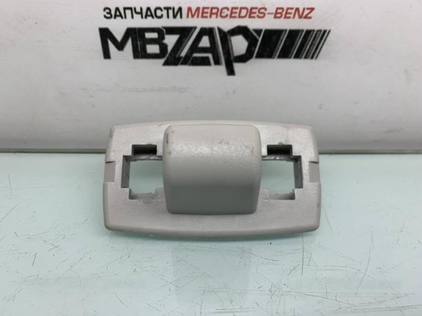 Держатель козырька Mercedes W205 a1668100012