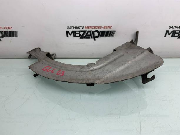 Кронштейн проводки задний Mercedes w205 a2055467380