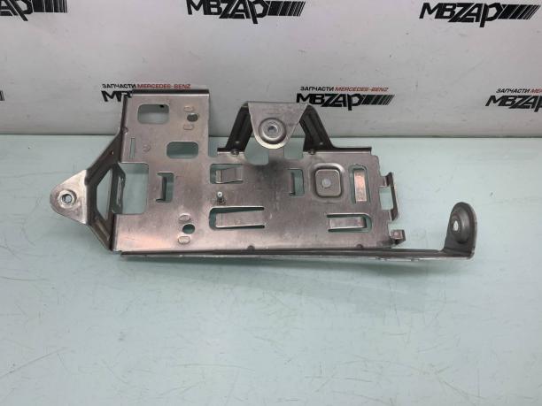 Кронштейн блока управления Mercedes W205 a2055455440