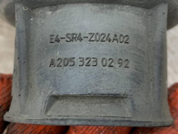 Пыльник амортизатора Mercedes W205 C 205 a2053230292
