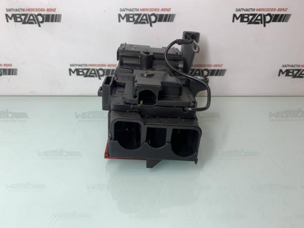 Блок предохранителей Mercedes W222 S 222 a2225402350