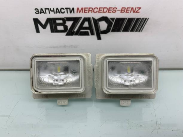 Плафон номерного знака Mercedes W213 E 213 a0999067000