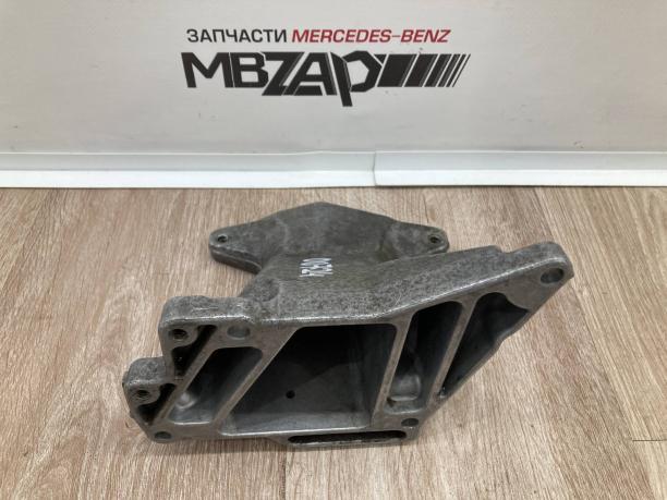 Опора двигателя m275 левая Mercedes w221 S 221 a2752232504