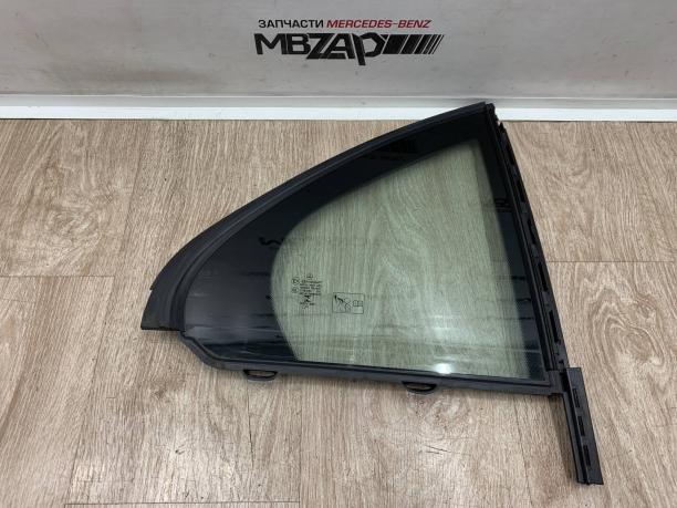 Форточка задней правой двери Mercedes W205 C 205 a2057300655