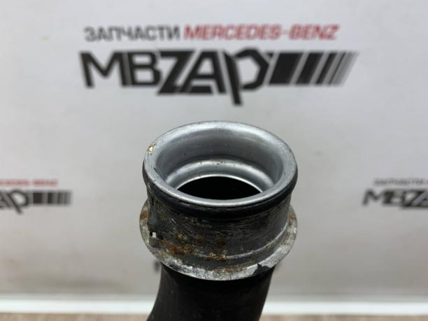 Патрубок радиатора левый Mercedes W212 E 212 a2045011582