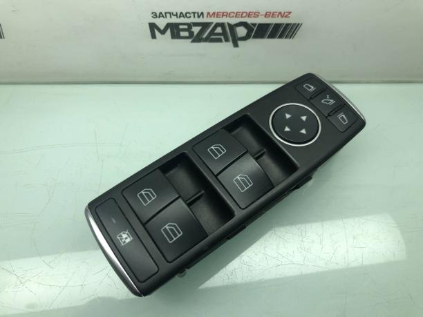 Блок кнопок стеклоподъемников Mercedes W212 E 212 a2129056100
