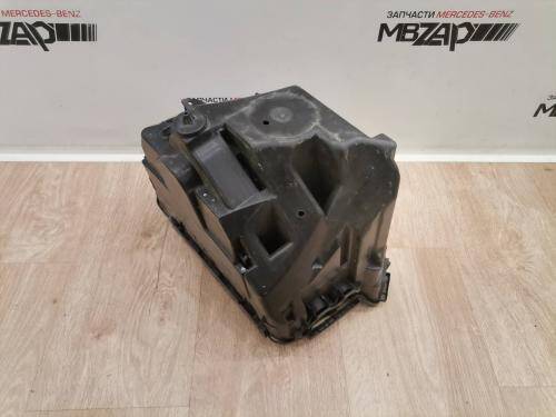 Корпус блока предохранителей Mercedes w211 w219 E a2115400182