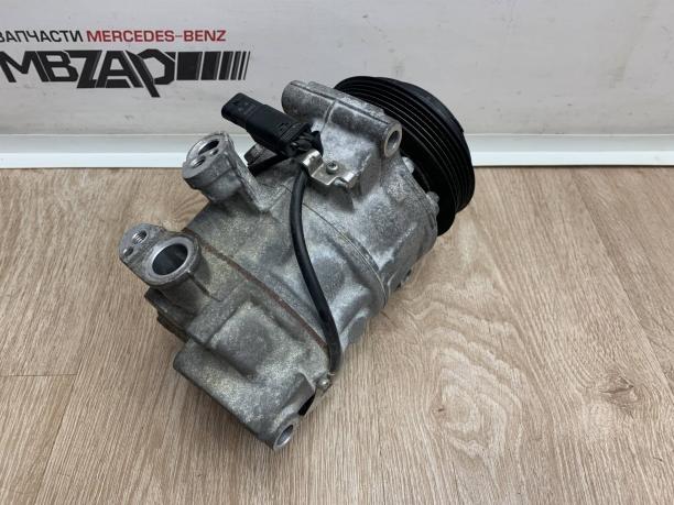 Компрессор кондиционера Mercedes W213 E 213 a0008304500