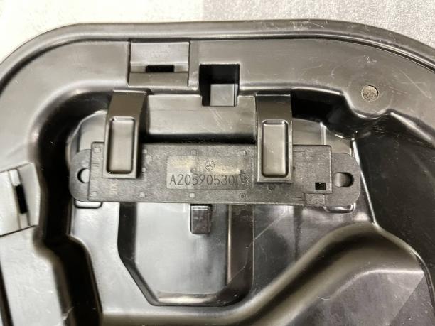 Накладка панели левой двери Mercedes W238 a2387200308